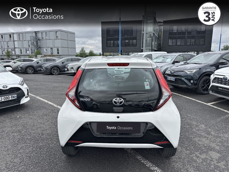 TOYOTA Aygo d’occasion à vendre à AUBIÈRE chez ARVERNE (Photo 4)