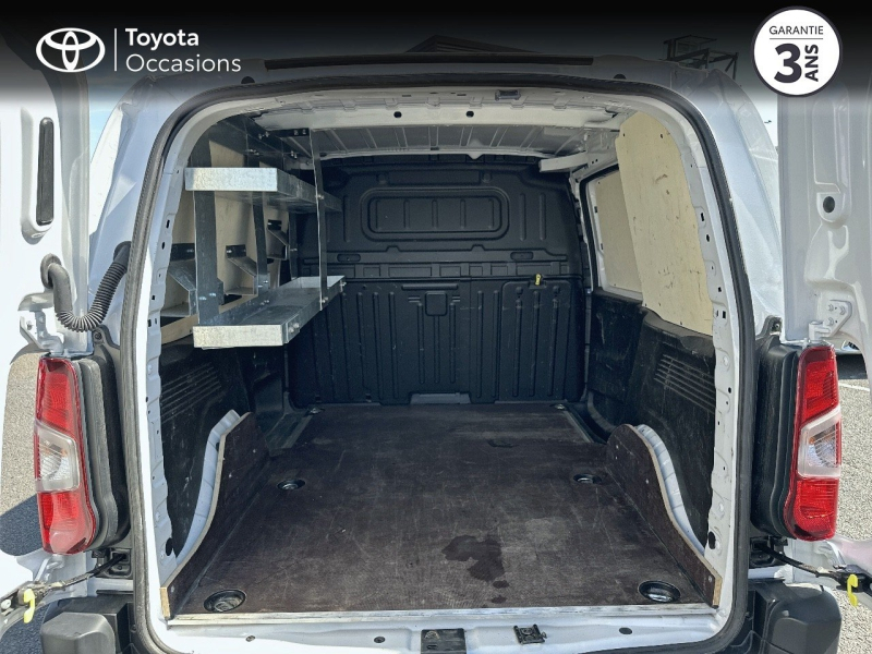 TOYOTA ProAce City VUL d’occasion à vendre à AUBIÈRE chez ARVERNE (Photo 10)