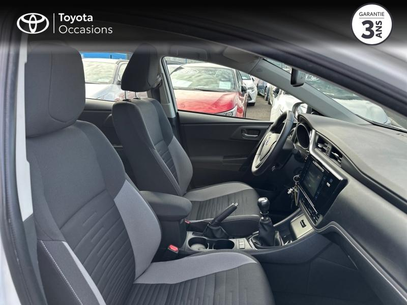 TOYOTA Auris d’occasion à vendre à AUBIÈRE chez ARVERNE (Photo 6)