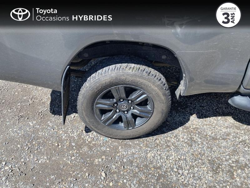 TOYOTA Hilux VUL d’occasion à vendre à AUBIÈRE chez ARVERNE (Photo 16)