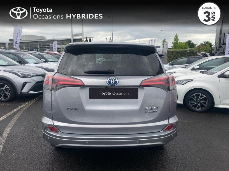TOYOTA RAV4 d’occasion à vendre à AUBIÈRE chez ARVERNE (Photo 4)
