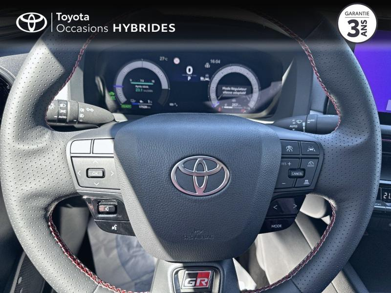 TOYOTA C-HR d’occasion à vendre à AUBIÈRE chez ARVERNE (Photo 13)
