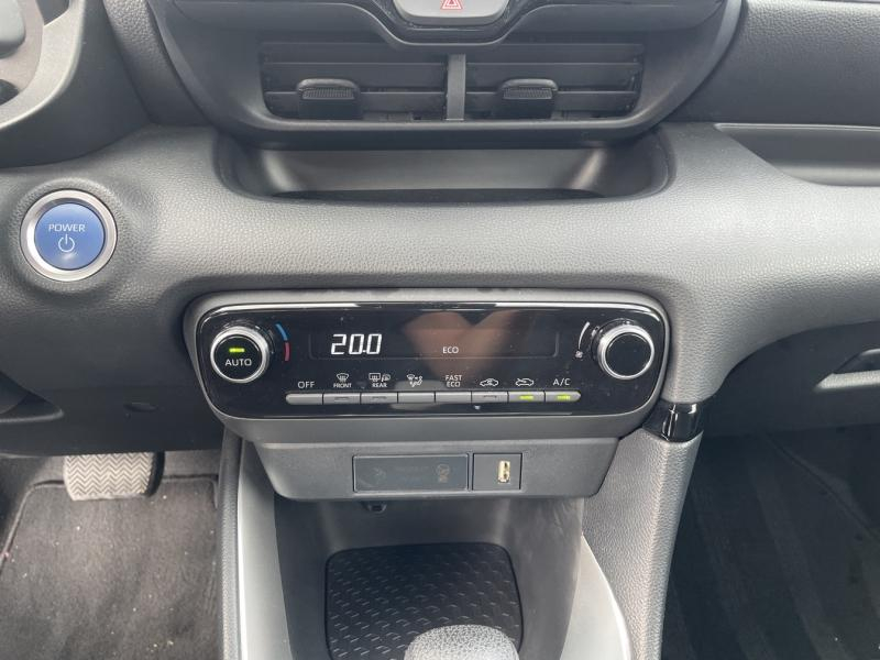TOYOTA Yaris d’occasion à vendre à AUBIÈRE chez ARVERNE (Photo 15)