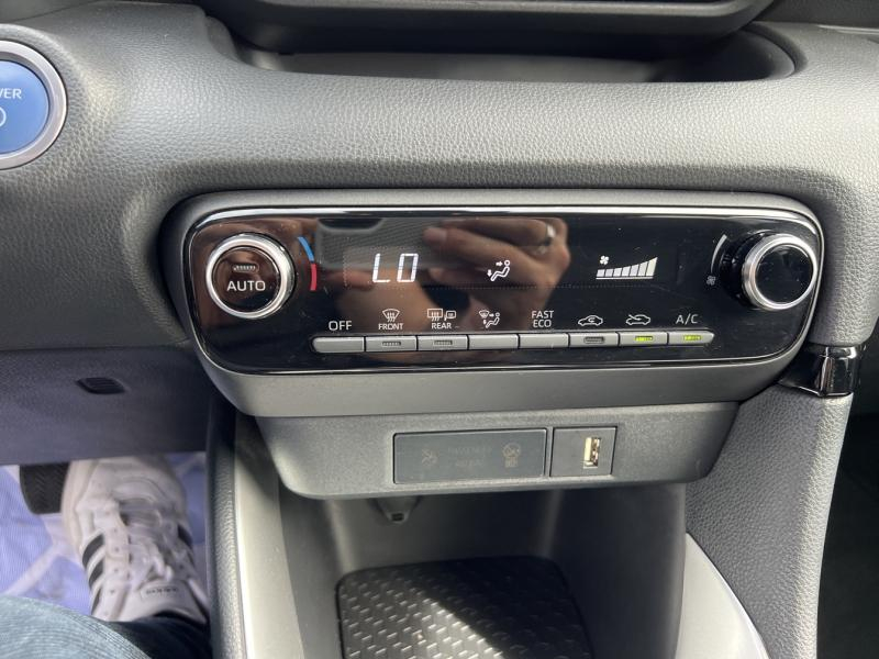 TOYOTA Yaris d’occasion à vendre à AUBIÈRE chez ARVERNE (Photo 18)