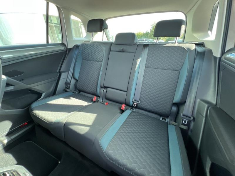 agency.seo.links.detann.title VOLKSWAGEN Tiguan d’occasion à vendre à AUBIÈRE chez ARVERNE (Photo 12)