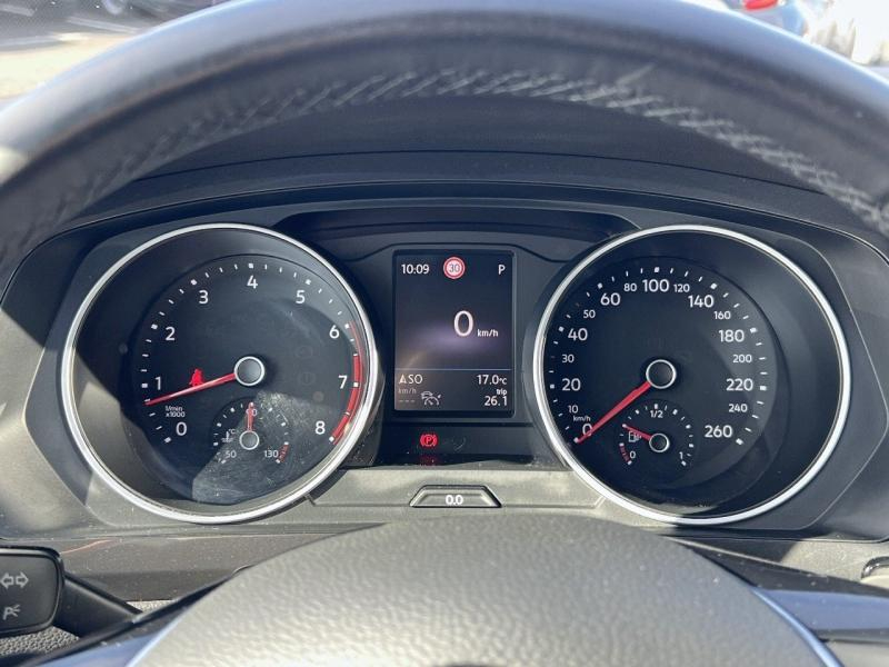 agency.seo.links.detann.title VOLKSWAGEN Tiguan d’occasion à vendre à AUBIÈRE chez ARVERNE (Photo 14)