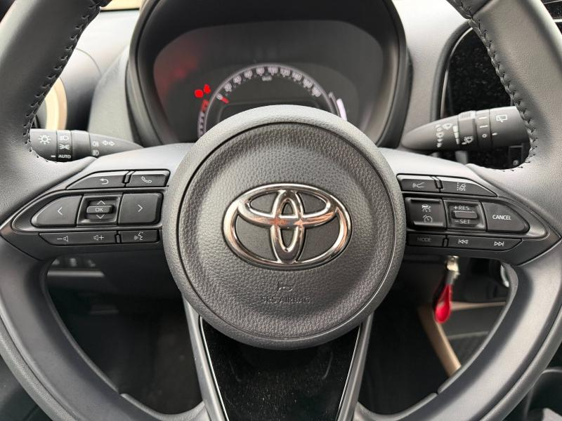 TOYOTA Aygo X d’occasion à vendre à AUBIÈRE chez ARVERNE (Photo 9)