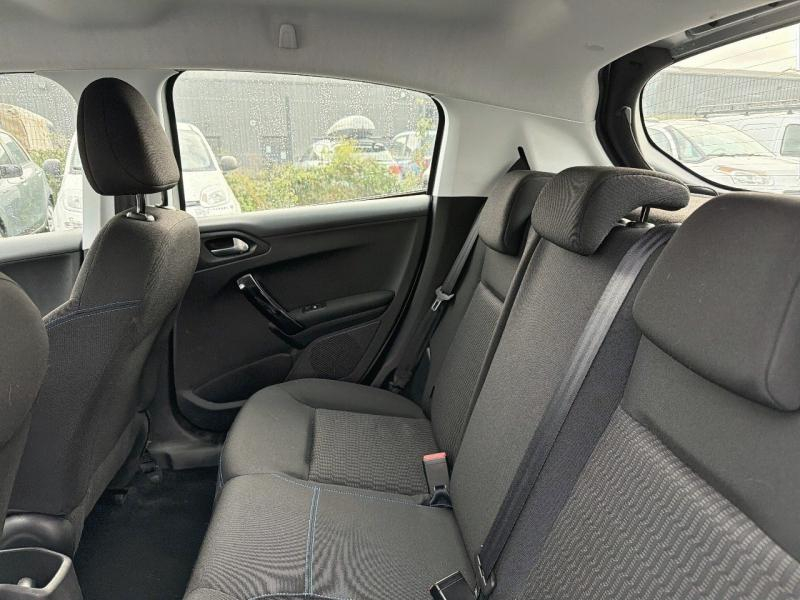 PEUGEOT 208 d’occasion à vendre à AUBIÈRE chez ARVERNE (Photo 12)