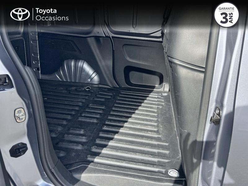 TOYOTA ProAce City VUL d’occasion à vendre à AUBIÈRE chez ARVERNE (Photo 7)