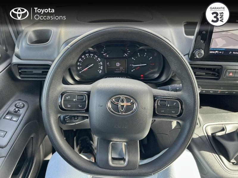 TOYOTA ProAce City VUL d’occasion à vendre à AUBIÈRE chez ARVERNE (Photo 9)