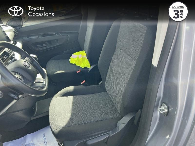 TOYOTA ProAce City VUL d’occasion à vendre à AUBIÈRE chez ARVERNE (Photo 11)