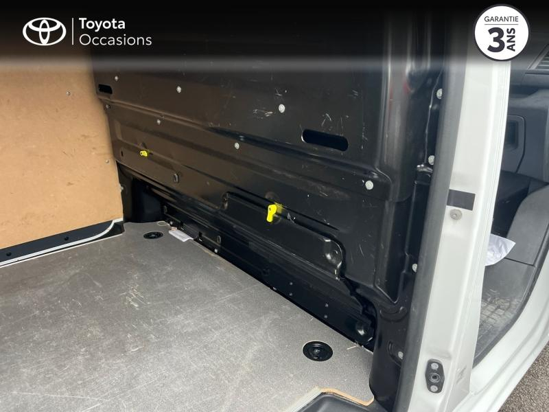 agency.seo.links.detann.title TOYOTA ProAce VUL d’occasion à vendre à AUBIÈRE chez ARVERNE (Photo 12)