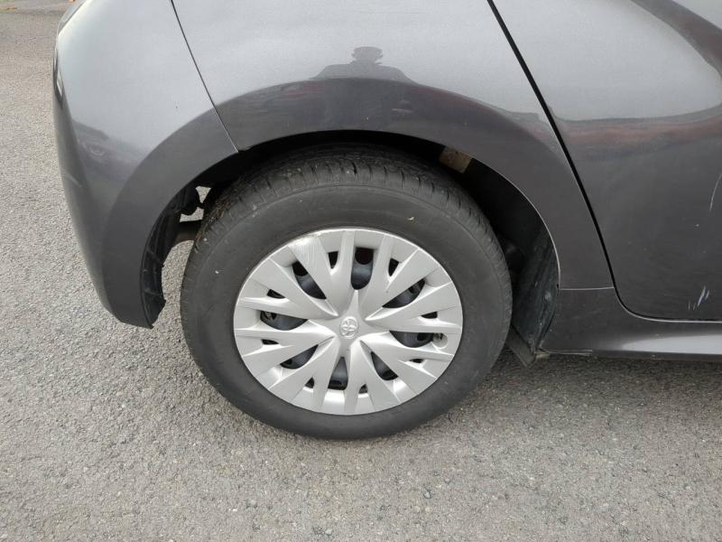 TOYOTA Yaris d’occasion à vendre à AUBIÈRE chez ARVERNE (Photo 5)