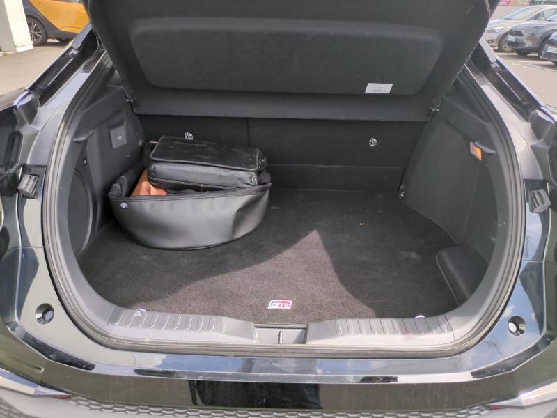 TOYOTA C-HR d’occasion à vendre à AUBIÈRE chez ARVERNE (Photo 12)