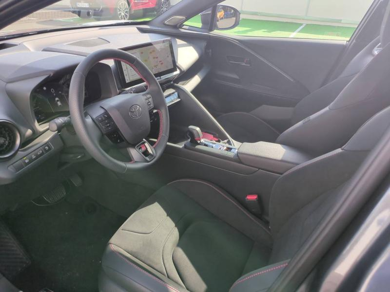 TOYOTA C-HR d’occasion à vendre à AUBIÈRE chez ARVERNE (Photo 14)