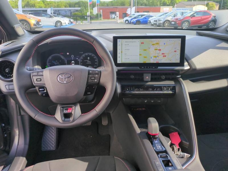 TOYOTA C-HR d’occasion à vendre à AUBIÈRE chez ARVERNE (Photo 16)