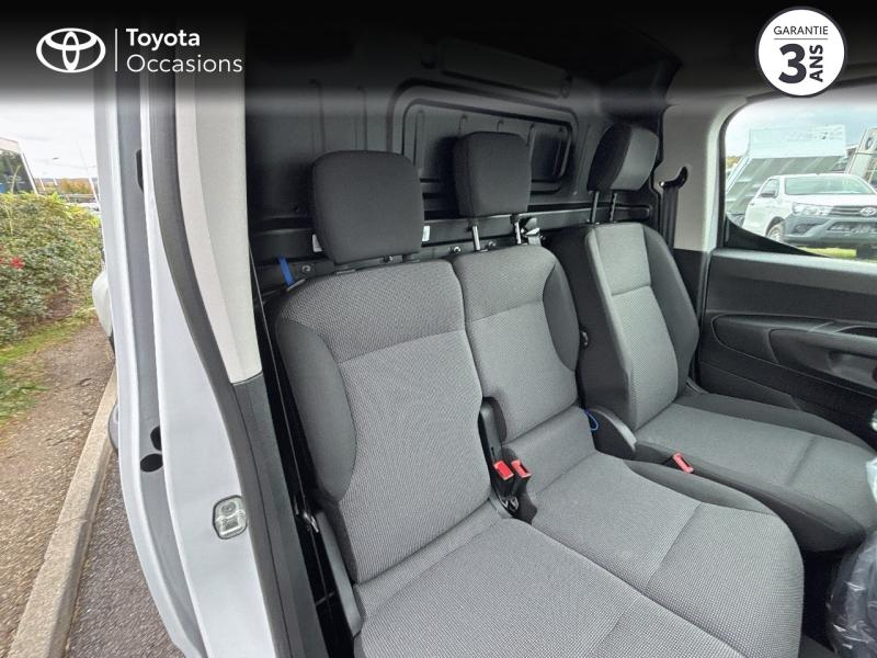 TOYOTA ProAce City VUL d’occasion à vendre à AUBIÈRE chez ARVERNE (Photo 6)