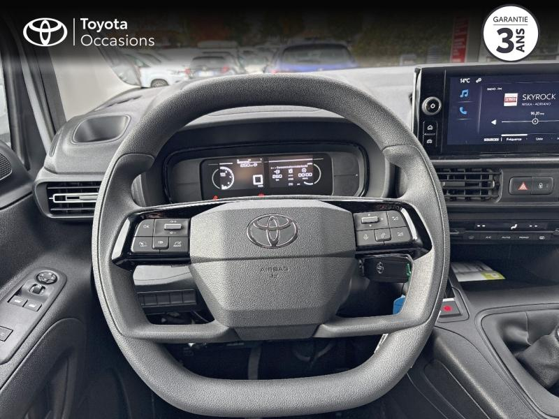 TOYOTA ProAce City VUL d’occasion à vendre à AUBIÈRE chez ARVERNE (Photo 9)