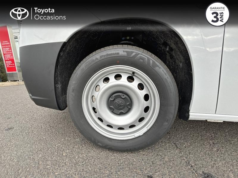 TOYOTA ProAce City VUL d’occasion à vendre à AUBIÈRE chez ARVERNE (Photo 16)