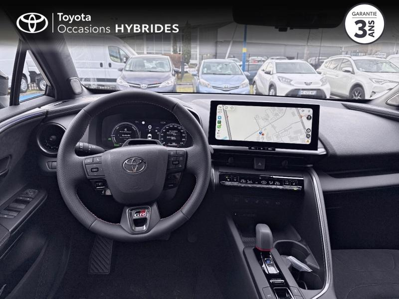 TOYOTA C-HR d’occasion à vendre à AUBIÈRE chez ARVERNE (Photo 8)