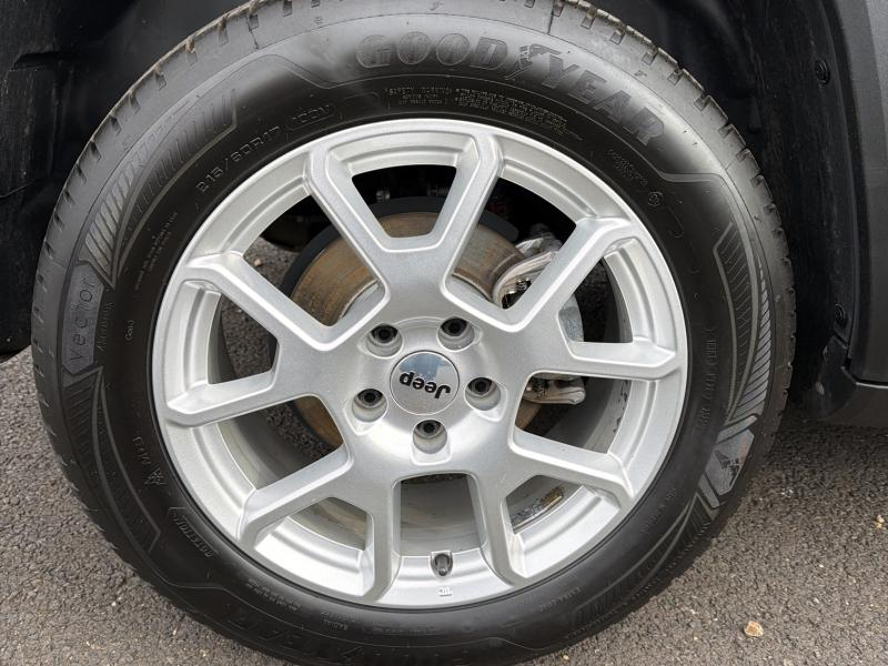 JEEP Renegade d’occasion à vendre à AUBIÈRE chez ARVERNE (Photo 10)