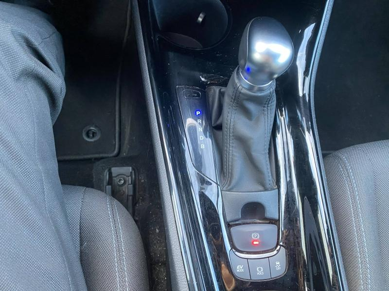 TOYOTA C-HR d’occasion à vendre à AUBIÈRE chez ARVERNE (Photo 11)