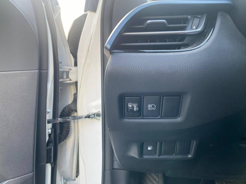 TOYOTA C-HR d’occasion à vendre à AUBIÈRE chez ARVERNE (Photo 19)