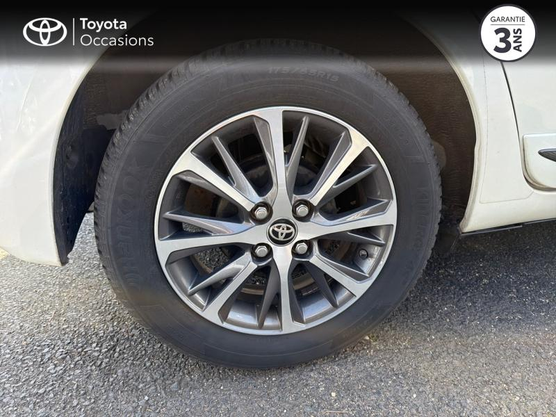 TOYOTA Yaris d’occasion à vendre à AUBIÈRE chez ARVERNE (Photo 16)