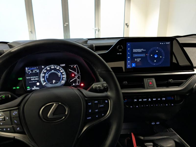LEXUS UX d’occasion à vendre à AUBIÈRE chez ARVERNE (Photo 4)