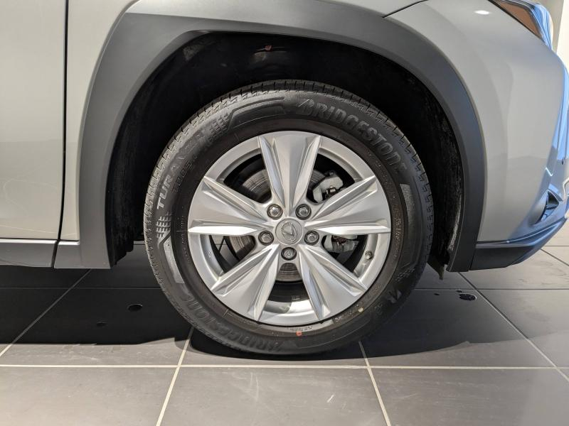 LEXUS UX d’occasion à vendre à AUBIÈRE chez ARVERNE (Photo 18)