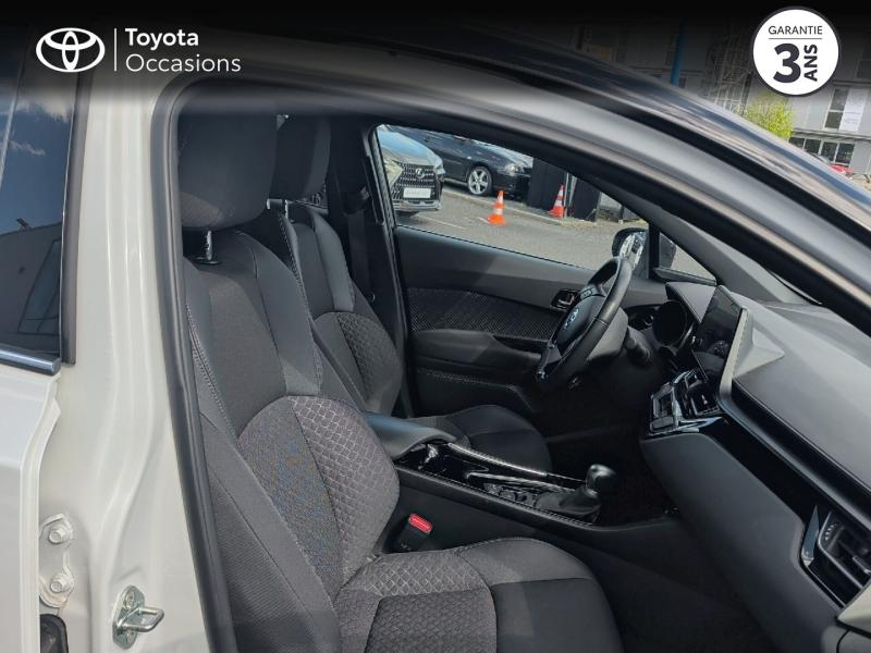 TOYOTA C-HR d’occasion à vendre à AUBIÈRE chez ARVERNE (Photo 6)